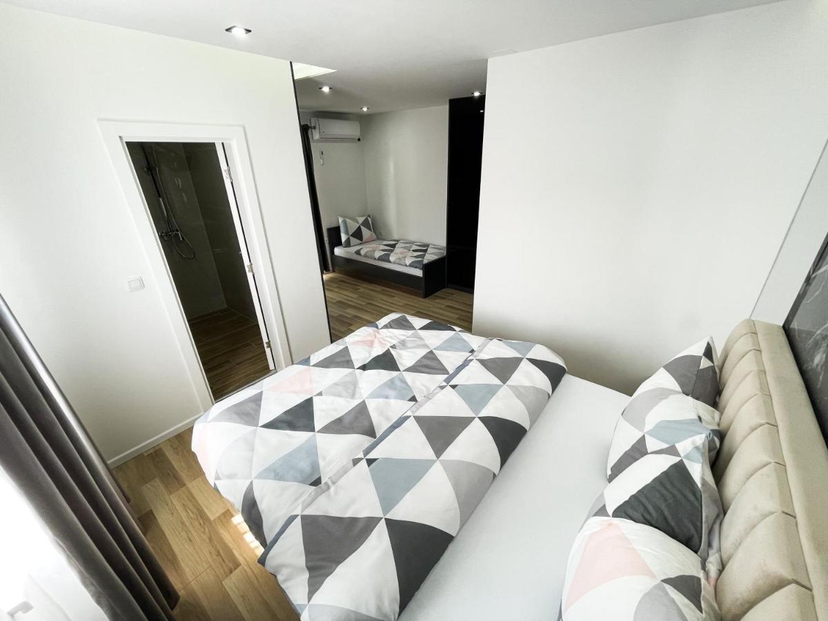 Apartmani Mila Laktasi Luaran gambar