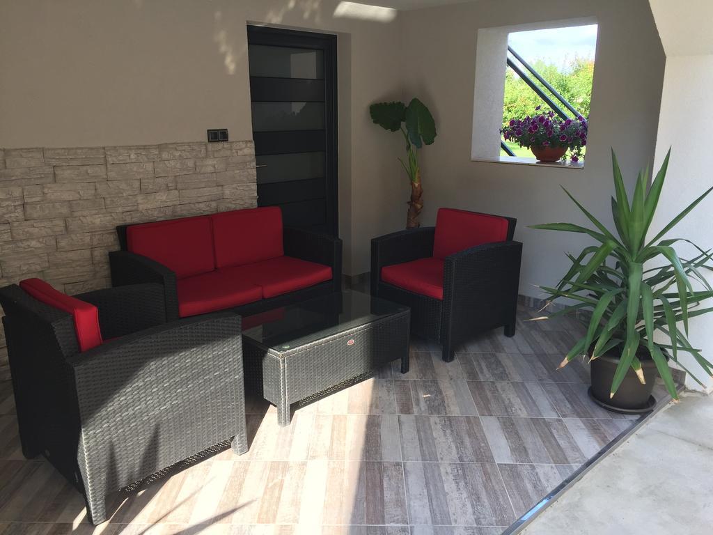 Apartmani Mila Laktasi Luaran gambar