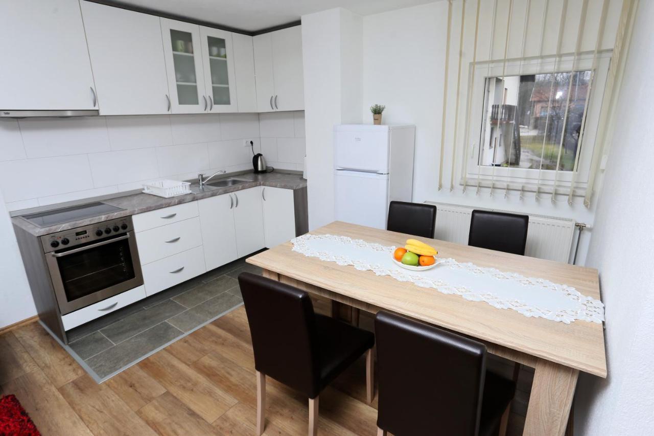 Apartmani Mila Laktasi Luaran gambar