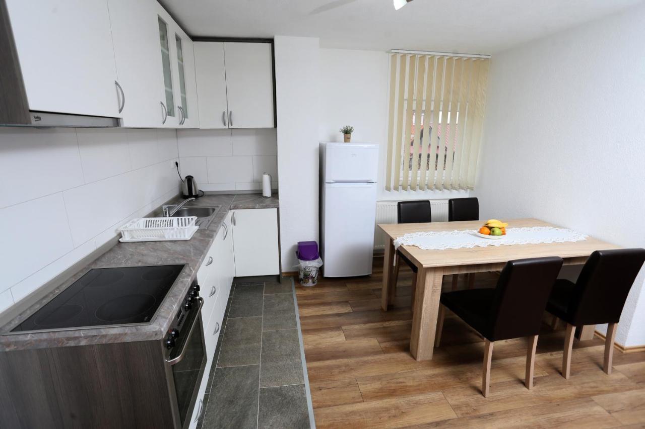 Apartmani Mila Laktasi Luaran gambar