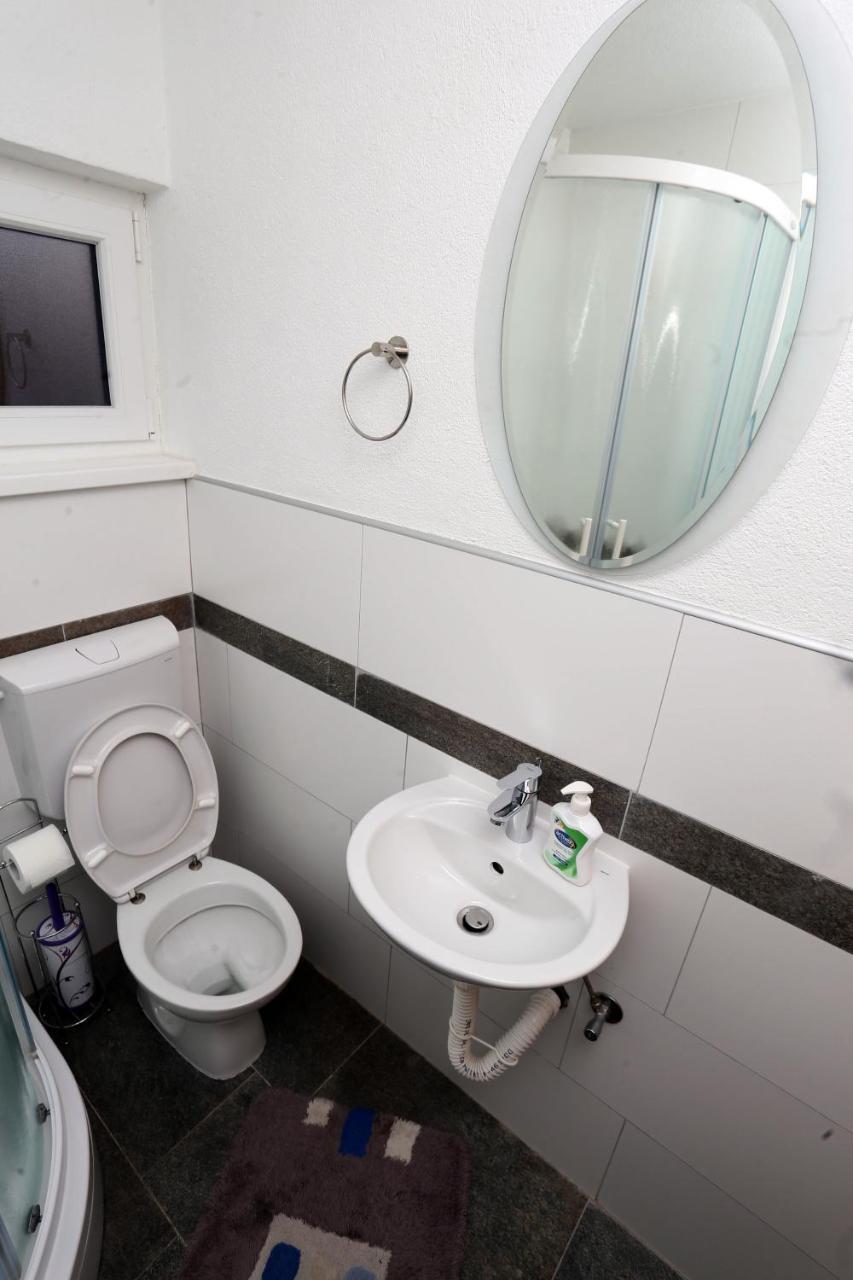 Apartmani Mila Laktasi Luaran gambar